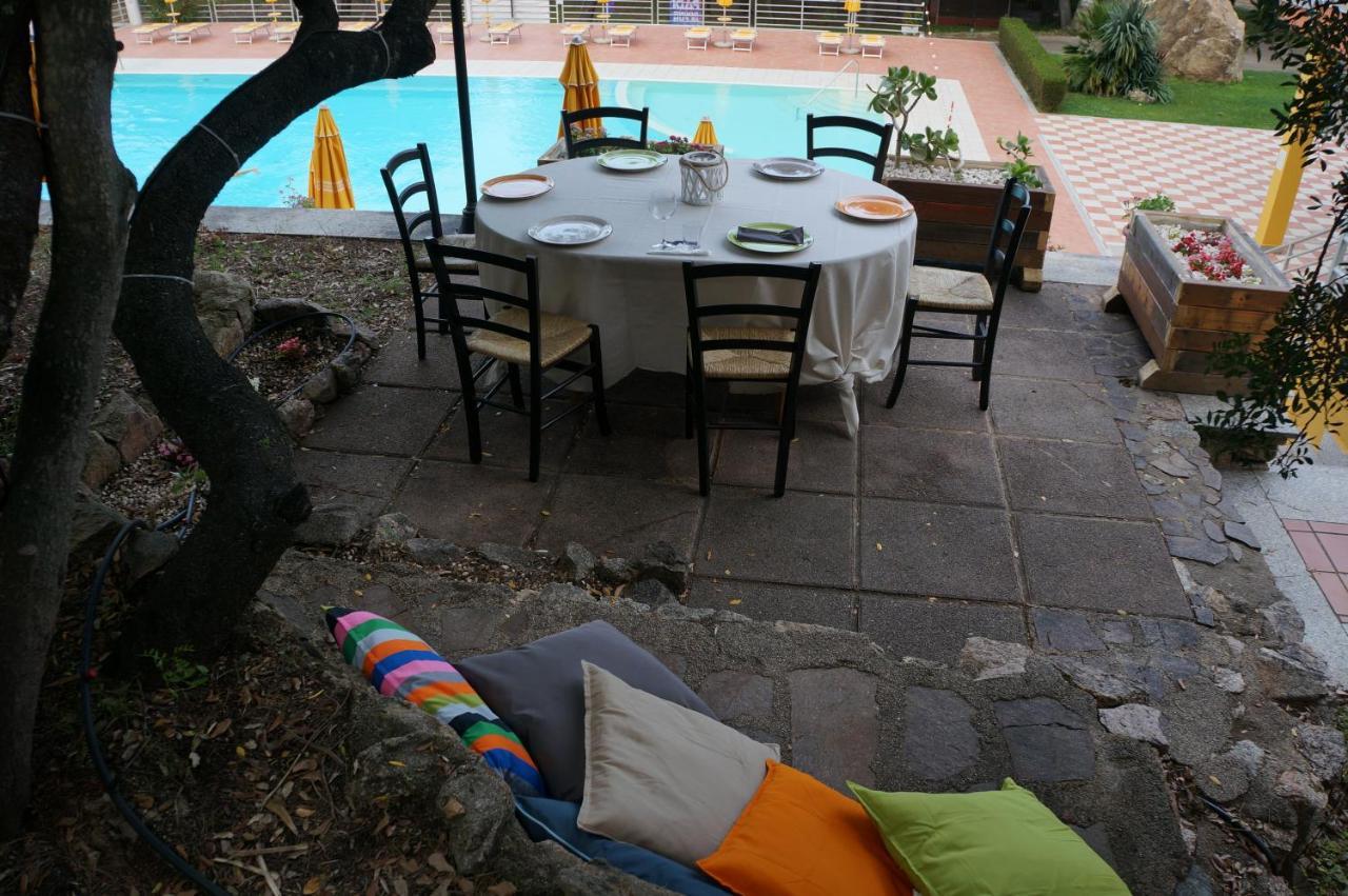 Villaggio Camping Golfo Di Arzachena Cannigione Zewnętrze zdjęcie