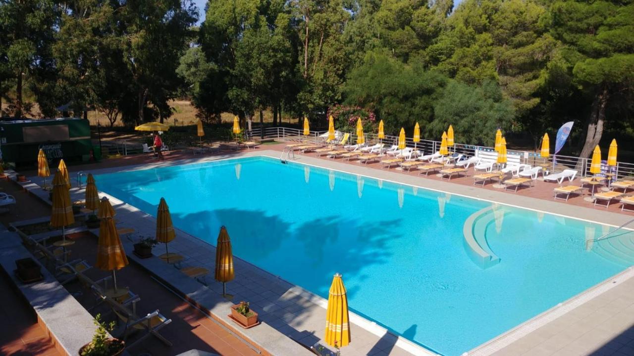 Villaggio Camping Golfo Di Arzachena Cannigione Zewnętrze zdjęcie