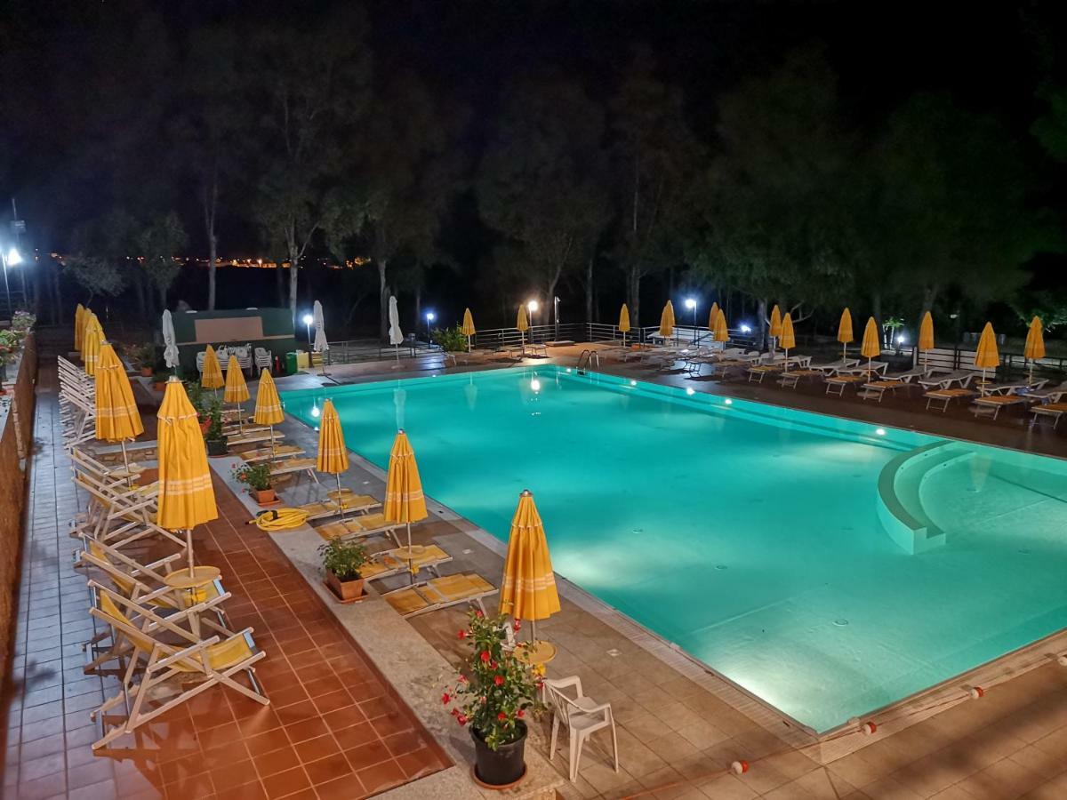 Villaggio Camping Golfo Di Arzachena Cannigione Zewnętrze zdjęcie